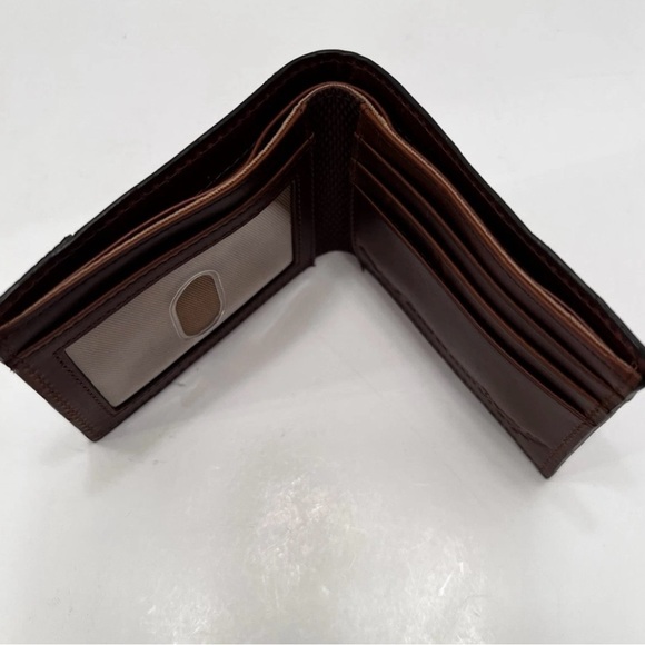 Browning Genuine Leather Western Bi-fold Billfold Men's Wallet, Brown - Picture 3 of 8